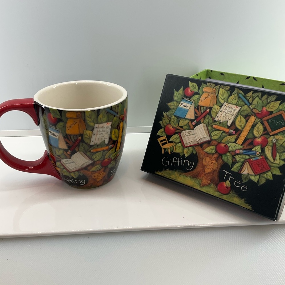 LANG Boxed Teacher Mug “The Gifting Tree” Ecological Theme Apples Books Recycle